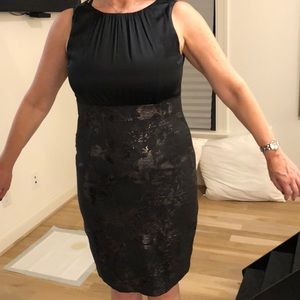 Elie Tahari iridescent silk sleeveless dress